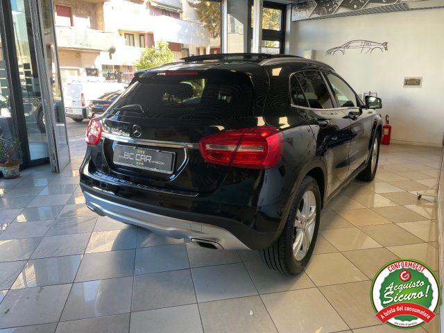 MERCEDES-BENZ GLA 200 d Aut. Sport *TETTO*PELLE*CAMERA