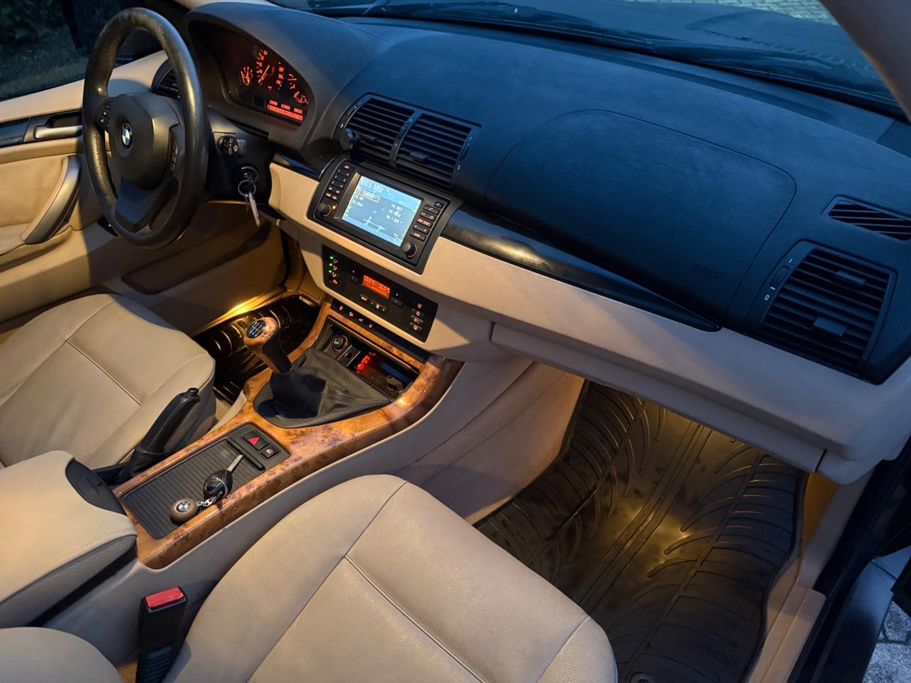 Bmw X5 3.0d GANCIO TRAINO 4x4 TETTO PELLE