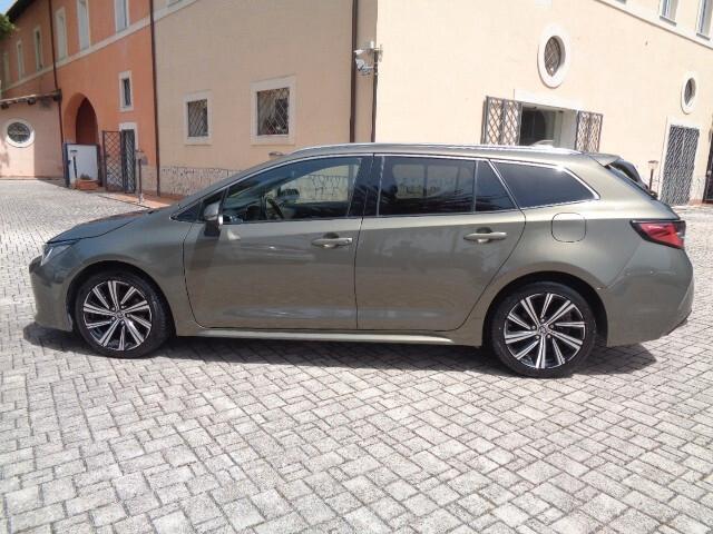 Toyota Corolla Touring Sports 1.8 Hybrid Style NESSUN VINCOLO DI FINANZIAMENTO