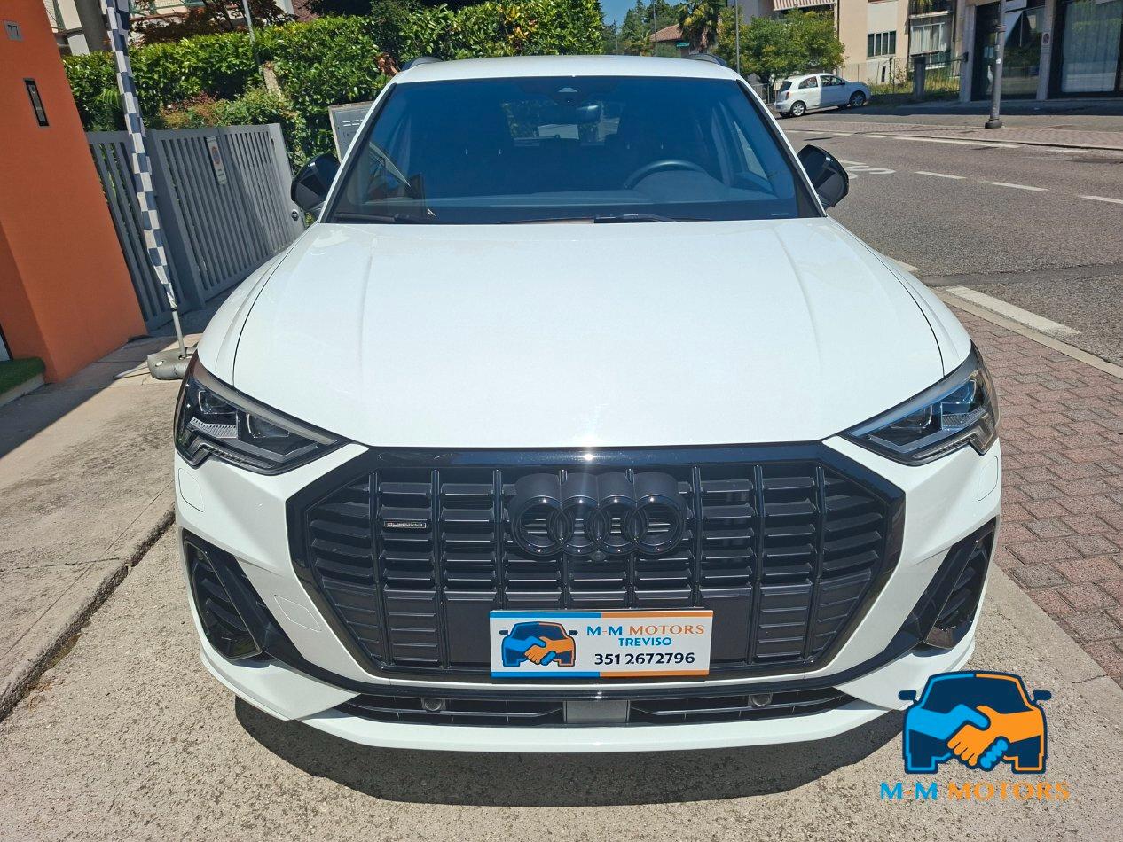 Audi Q3 40 2.0 tfsi Identity Black quattro s-line