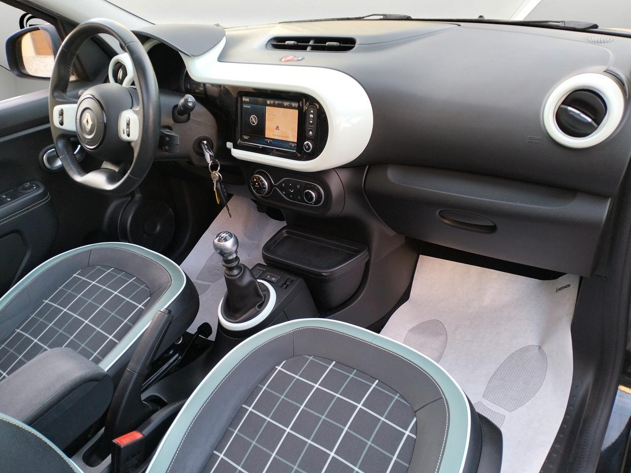 RENAUL TWINGO III 2019 0.9 tce La Parisienne 90cv my18 IVA ESPOSTA