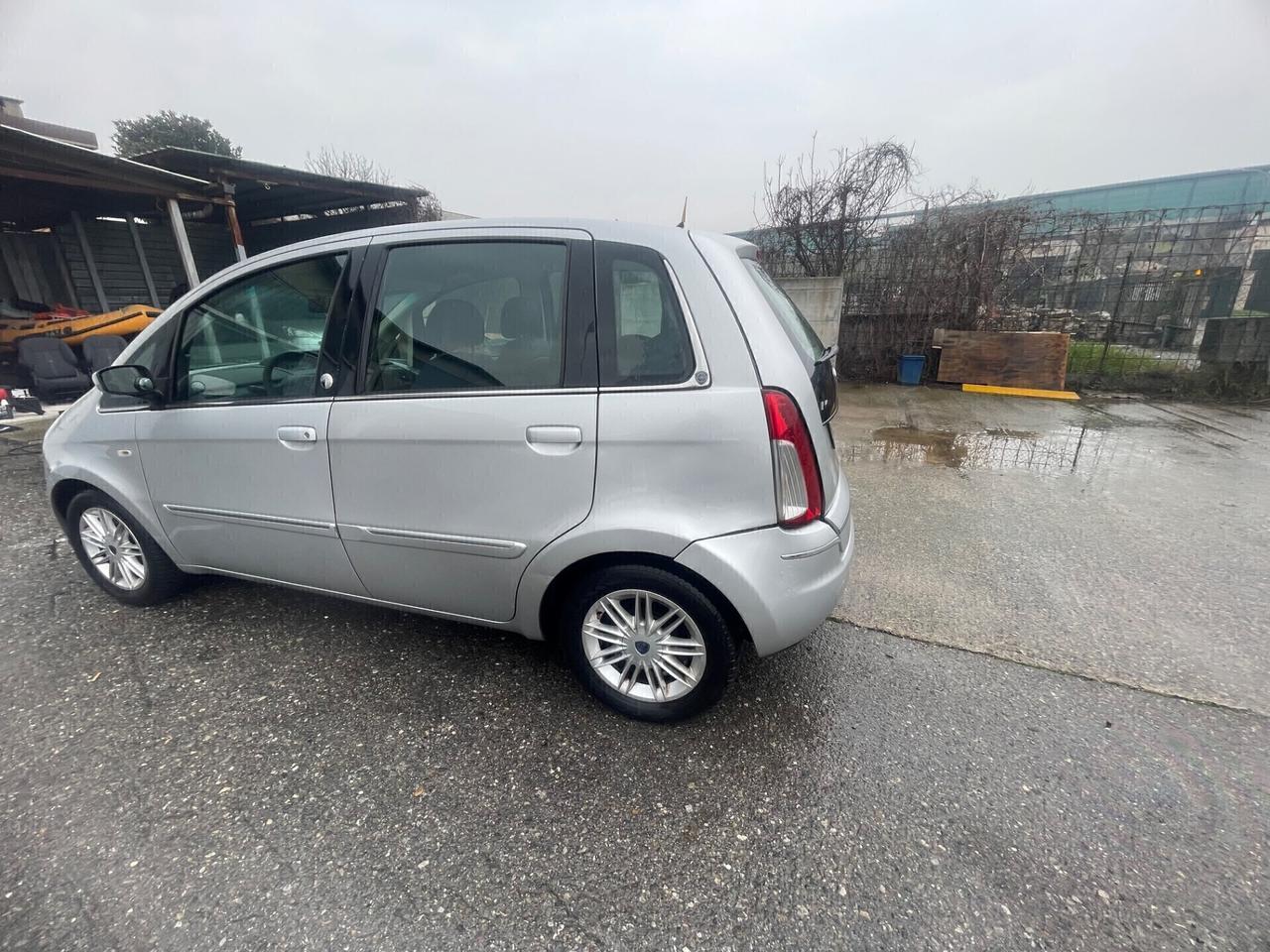 Lancia MUSA 1.4 Argento Ecochic GPL