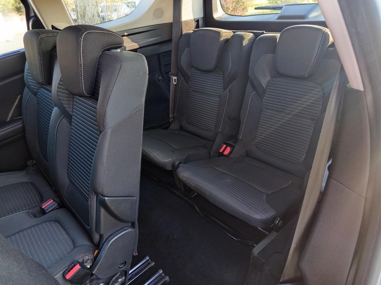 Renault Grand Scenic dCi 130 CV Energy Initiale Paris