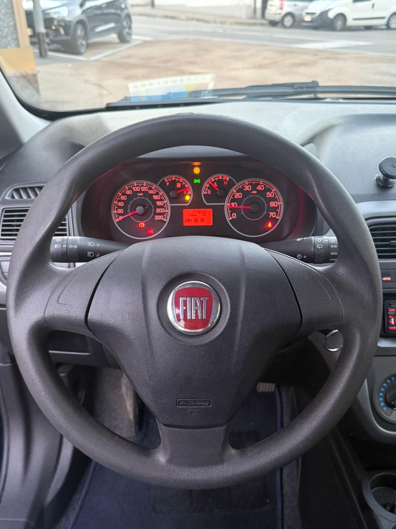 Fiat Grande Punto 1.3 MJT 75 CV