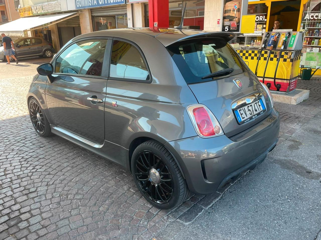 Abarth 500 1.4 Turbo T-Jet Custom