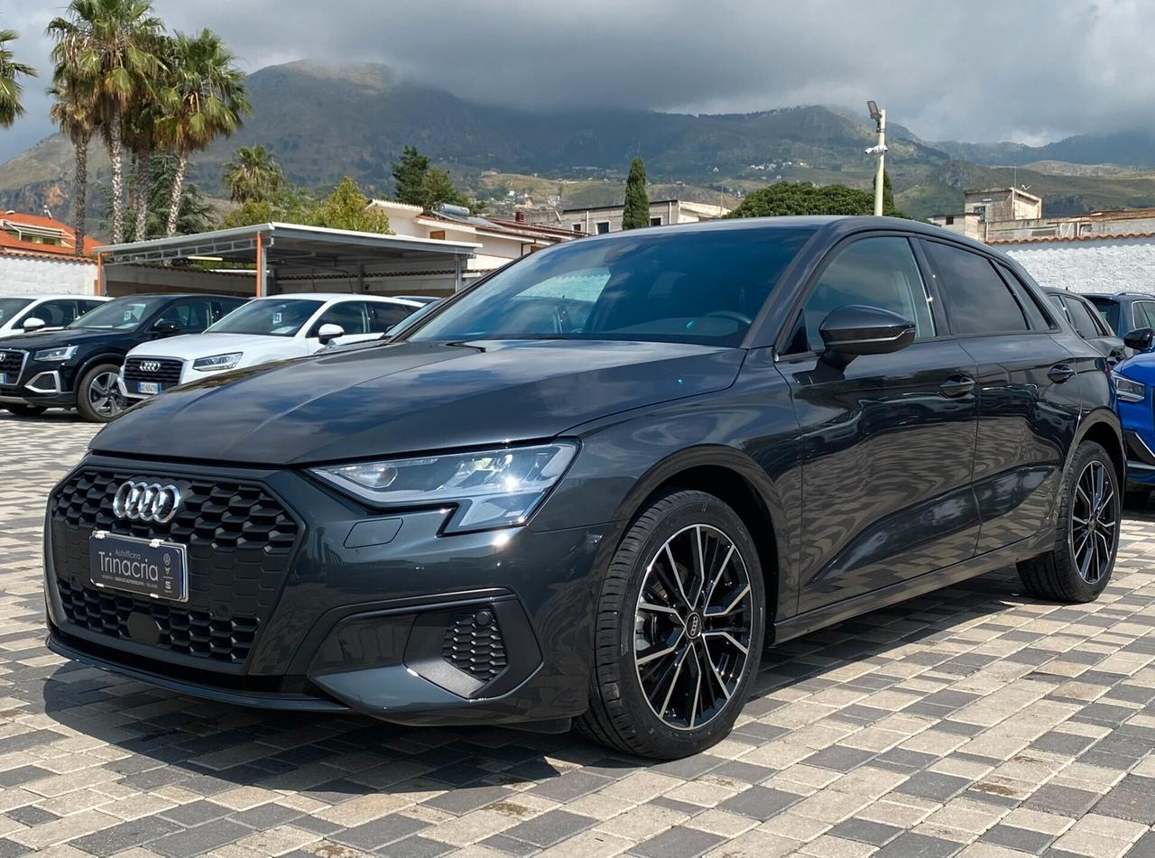 Audi A3 Sportback Business 2.0 TDI 116CV s-tronic 30