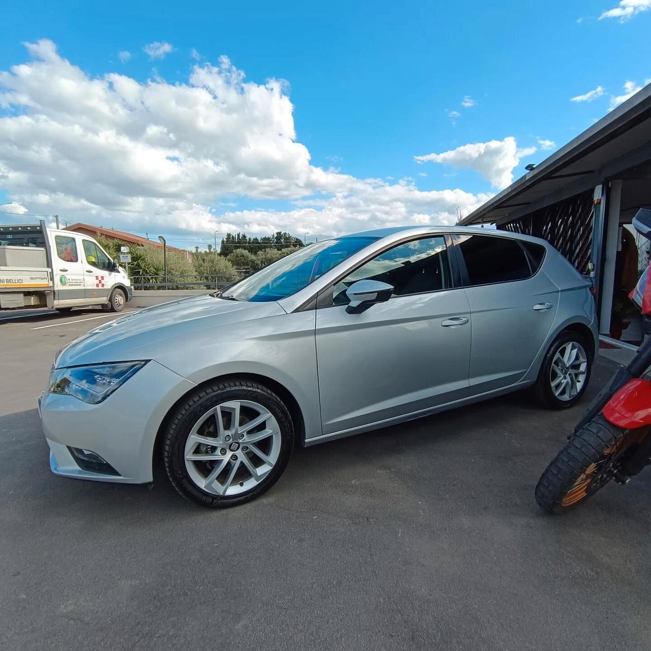 Seat Leon 1.6 TDI 105 CV NUOVA IN TUTTO