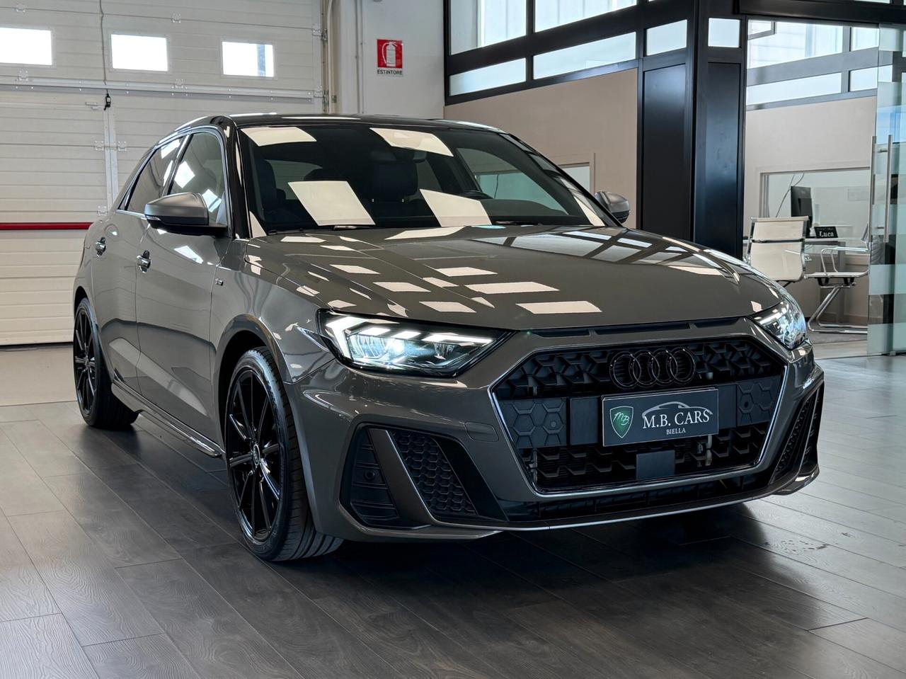 Audi A1 SPB 30 TFSI S tronic line edition