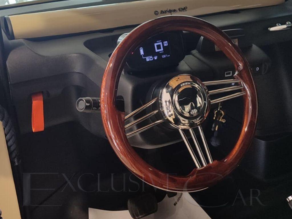 CITROEN Type AMI Enrique Napp Edition | Quadriciclo elettrico unico Yachting Design