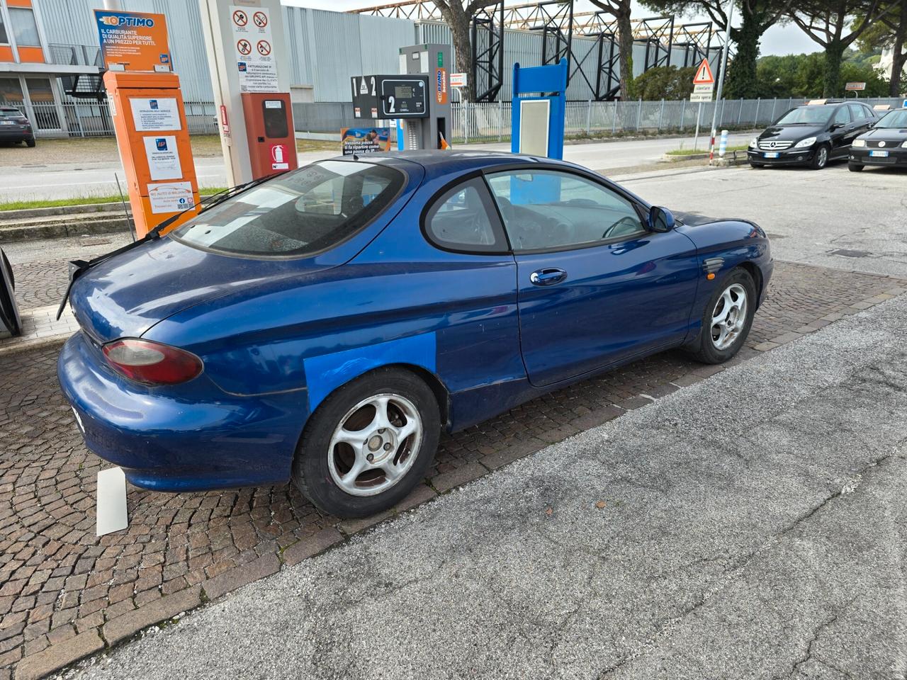 Hyundai Coupe 1.6i 16V cat con 305.000km