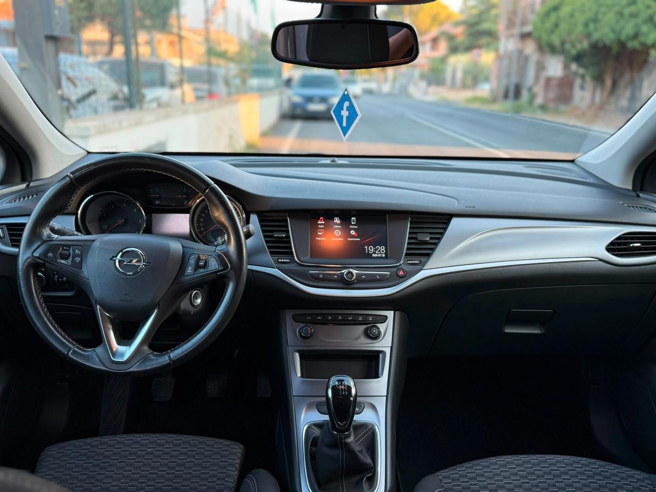 Opel Astra 1.6 CDTi 136CV Sports Tourer 120 Annivers. - Superprezzo
