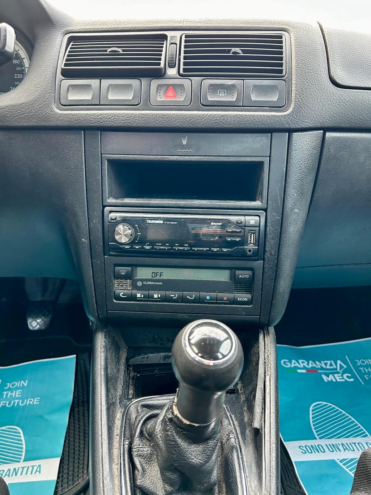 Volkswagen Golf 1.6 16V cat 5 porte Highline