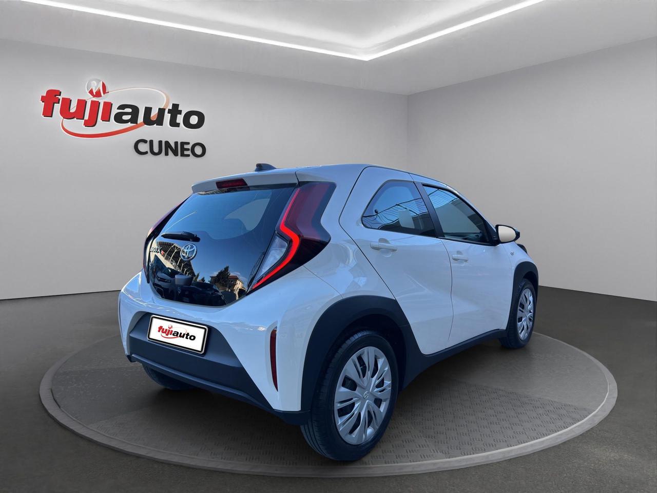 Toyota Aygo X 1.0 Active 72cv