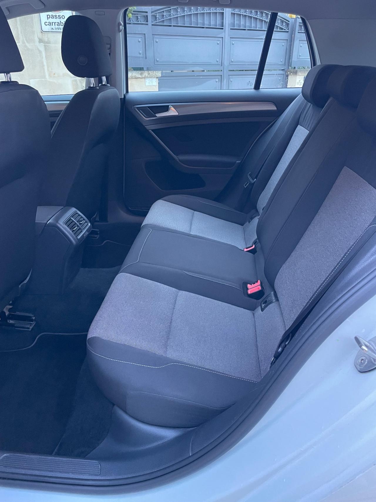 Volkswagen Golf 1.4 TGI