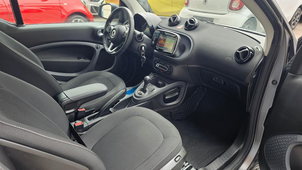 Smart ForTwo 90 0.9 Turbo twinamic Passion UNIPRO' NAV ANDROID TAGL UFF SENSORI