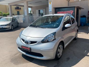 Toyota Aygo 1.0 12V VVT-i 5 porte