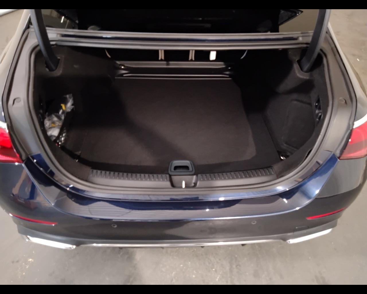 Mercedes-Benz Classe E- W214 Berlina - E 220 d AMG Line Premium auto