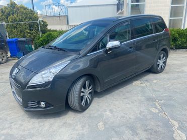 Peugeot 5008 1.6 e-HDi 112CV Stop&Start cambio robotizzato Active
