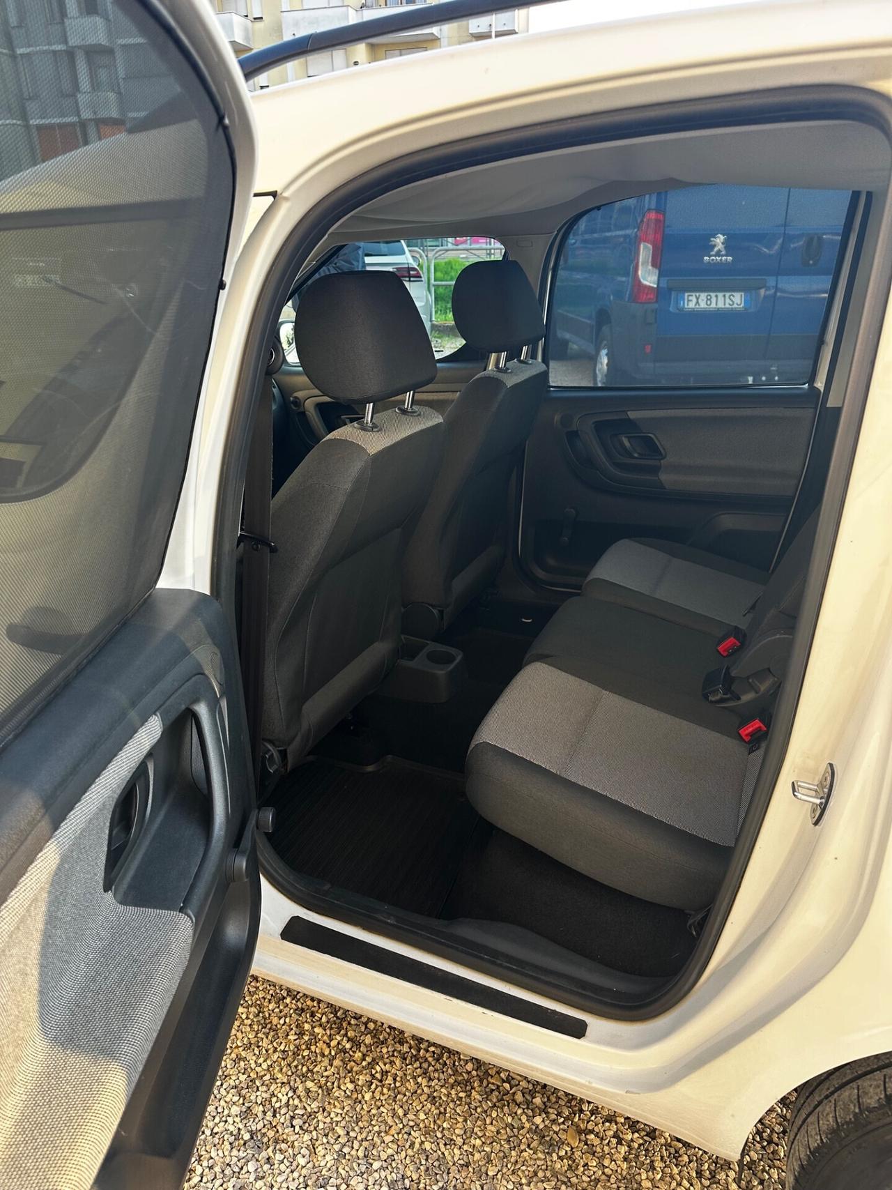 Skoda Roomster 1.2 TDI CR 75CV