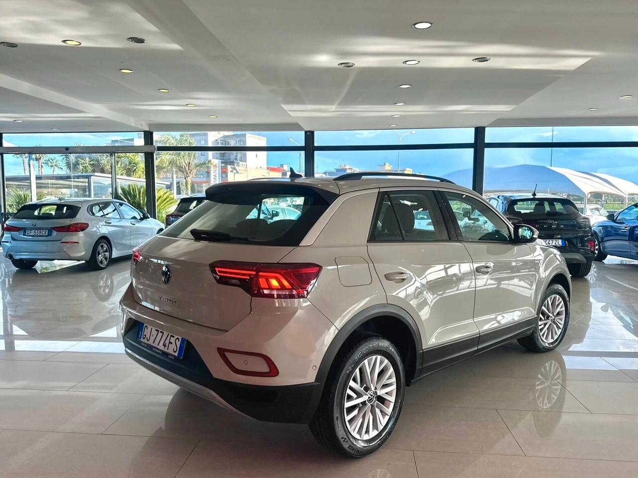 VOLKSWAGEN T-ROC 1.0 TSI STYLE 110cv