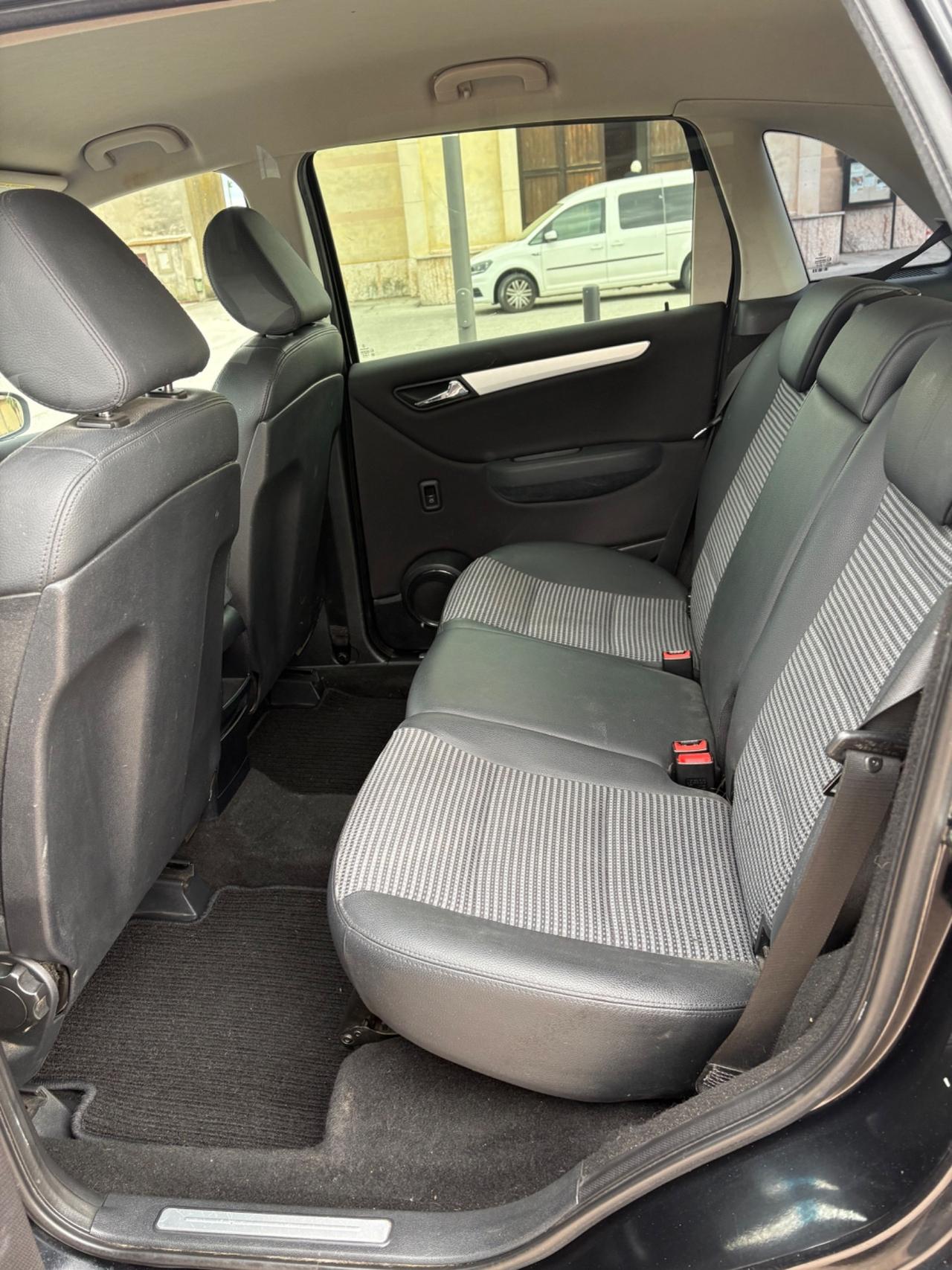 Mercedes-benz B 200 CDI Sport
