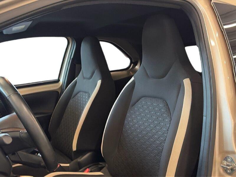 Toyota Aygo X 1.0B (72 CV) Trend S-CVT