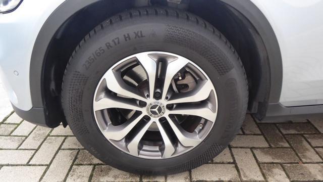 MERCEDES-BENZ GLC 220 d 4Matic Business