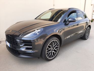 Porsche Macan 2.0 Turbo PDK 245cv MY 2019