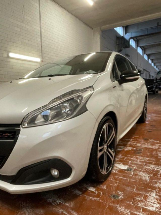 PEUGEOT 208 1° serie BlueHDi 120 S&S 3 porte GT Line