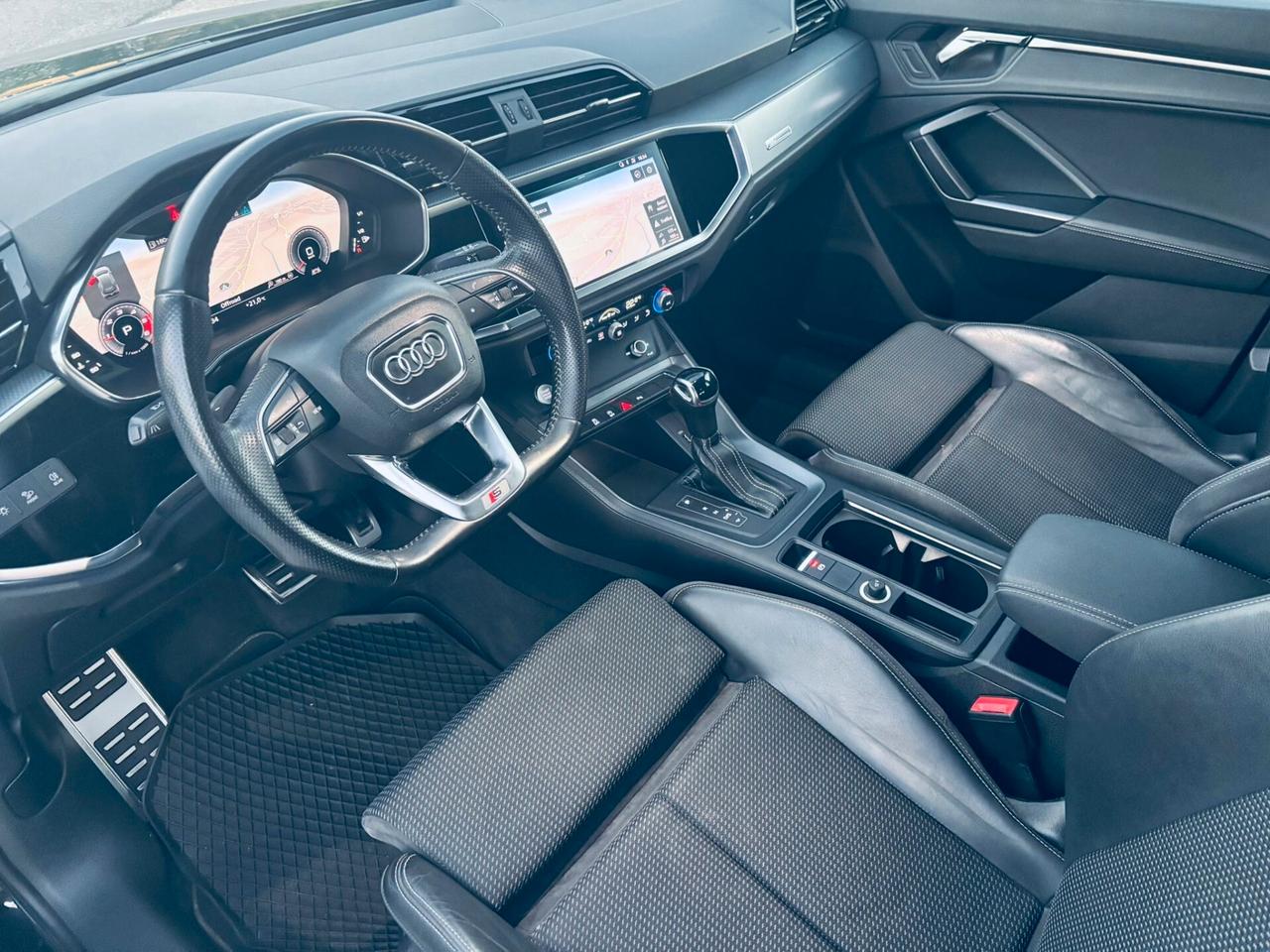 Audi Q3 2.0 TDI 150 CV S tronic line Edition