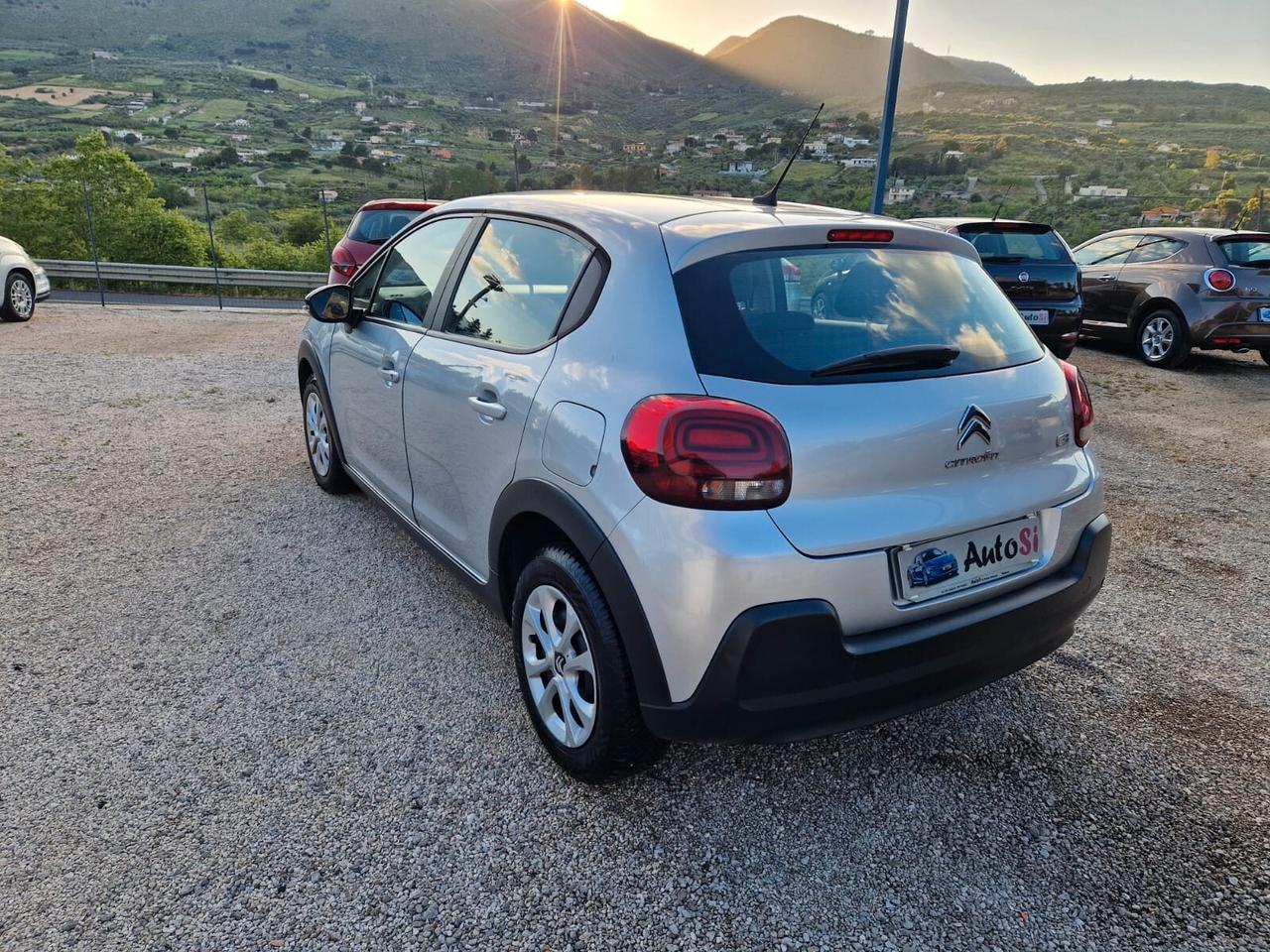 Citroen C3 PureTech 1.2 Live Edition