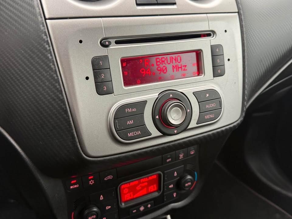 Alfa Romeo MiTo 1.3 JTDm-2 95 CV S&S Distinctive