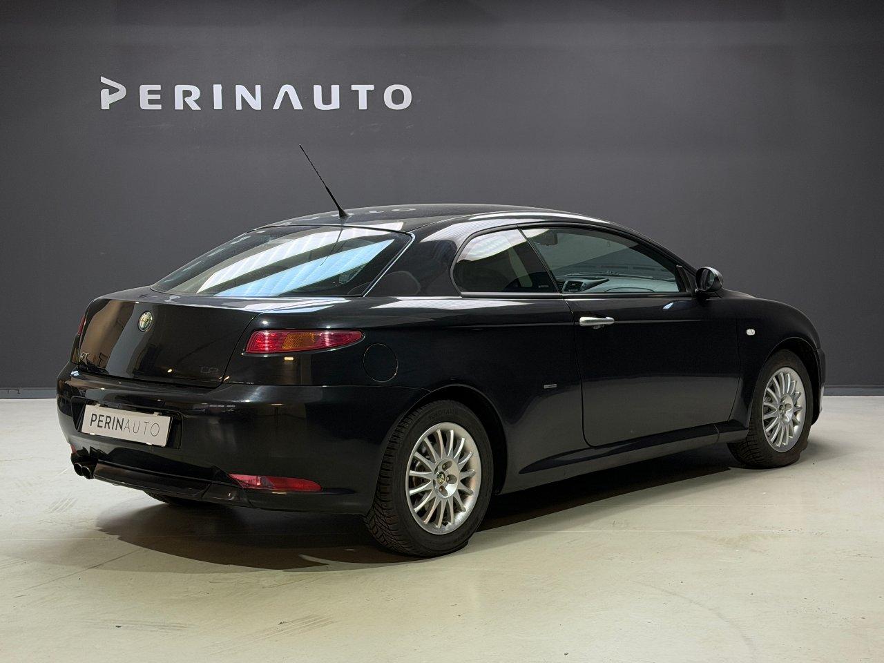 Alfa Romeo GT 1.9 jtd mjt Distinctive