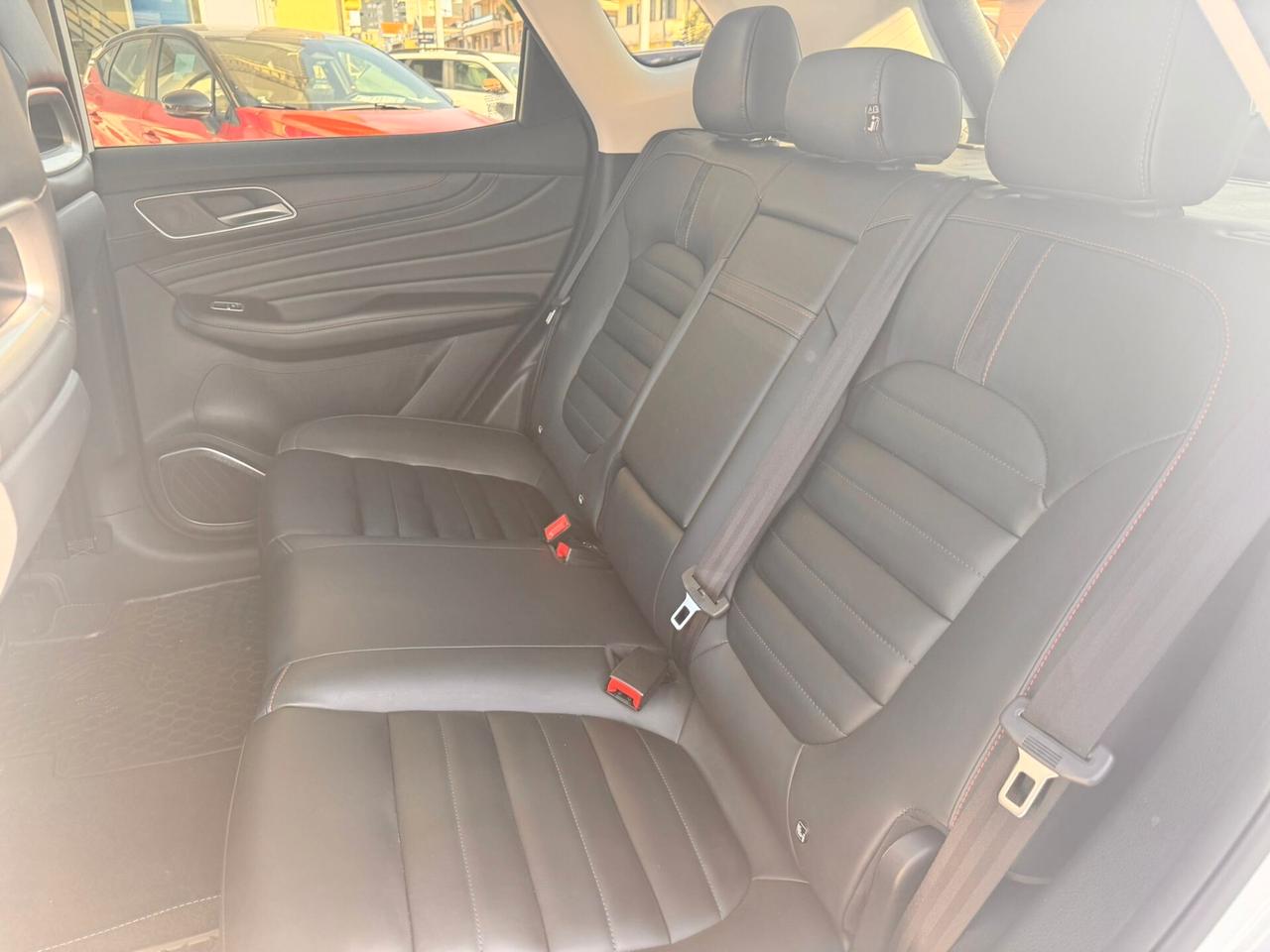 MG HS 1,5 GPL LUXURY AUTO MY24 5P