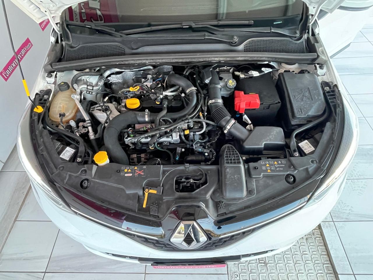 RENAULT Clio 5ª serie Clio TCe 100 CV GPL 5 po...