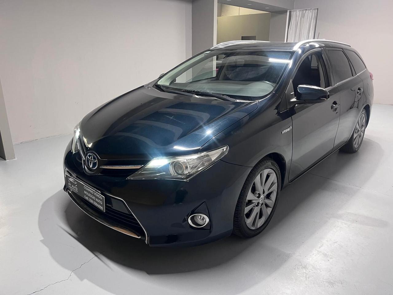 Toyota Auris 1.8 Hybrid Active Plus