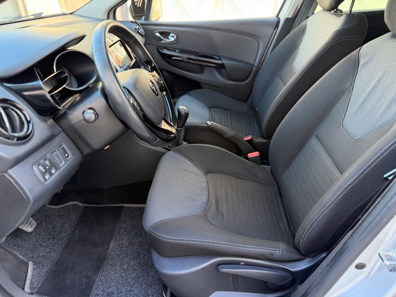Renault Clio 0.9 TCE 12V 90CV START&STOP 5 PORTE