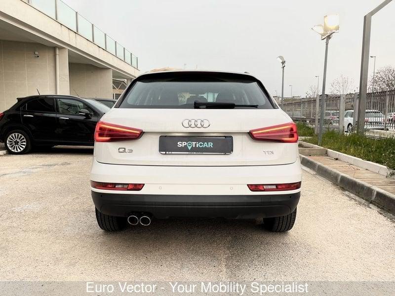 Audi Q3 2.0 TDI 150 CV Sport
