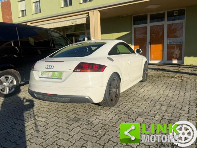 AUDI TT Coupé 2.0 TDI quattro