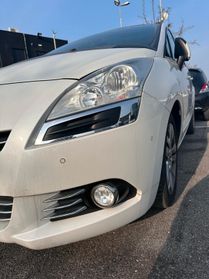 Peugeot 5008 2.0 HDi 150CV 5 POSTI Business