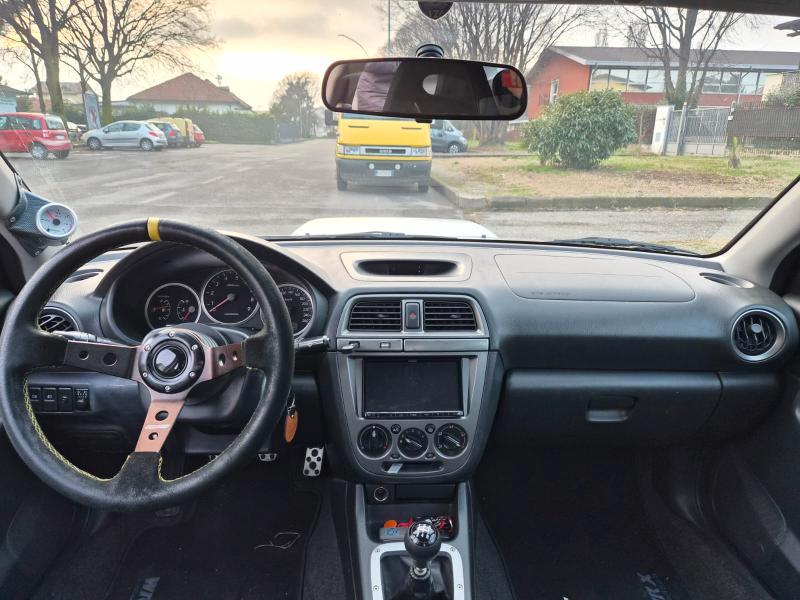 Subaru Impreza Berlina 2.0i WRX awd