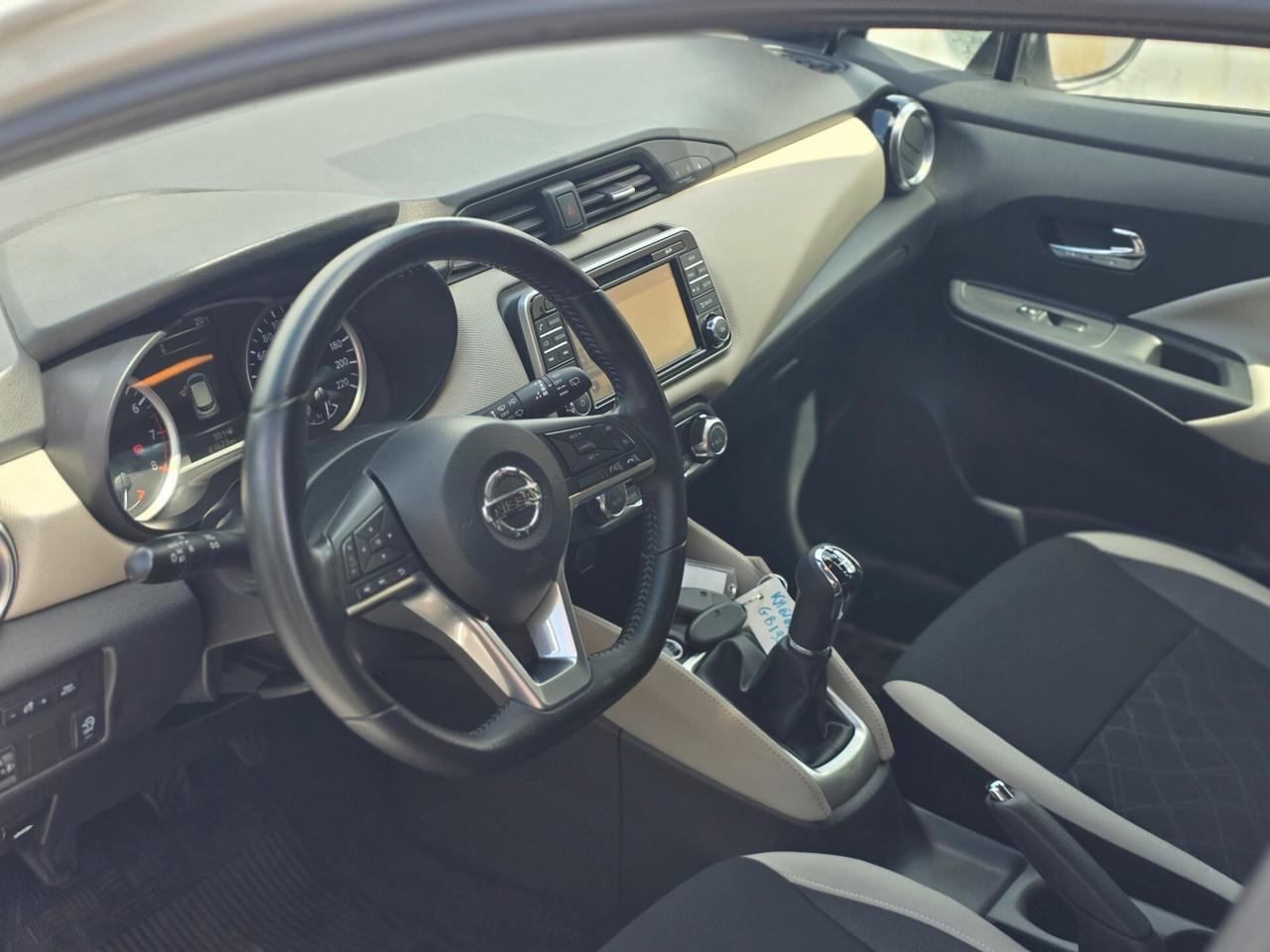 Nissan Micra 0.9 IG-T 12V 5 porte N-Connecta