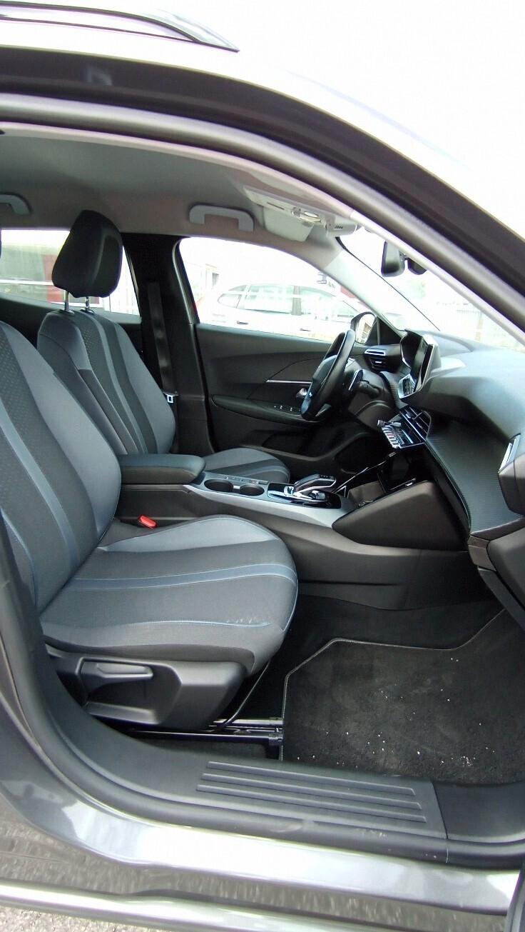 PEUGEOT 2008 1.5 BHDI EAT8 130CV