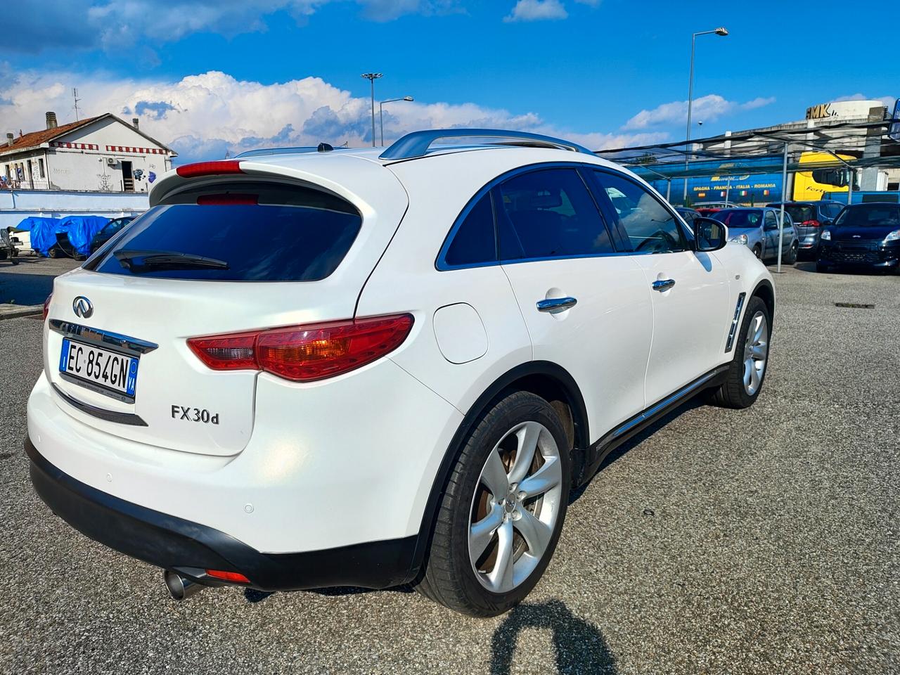 Infiniti FX FX30d S Premium