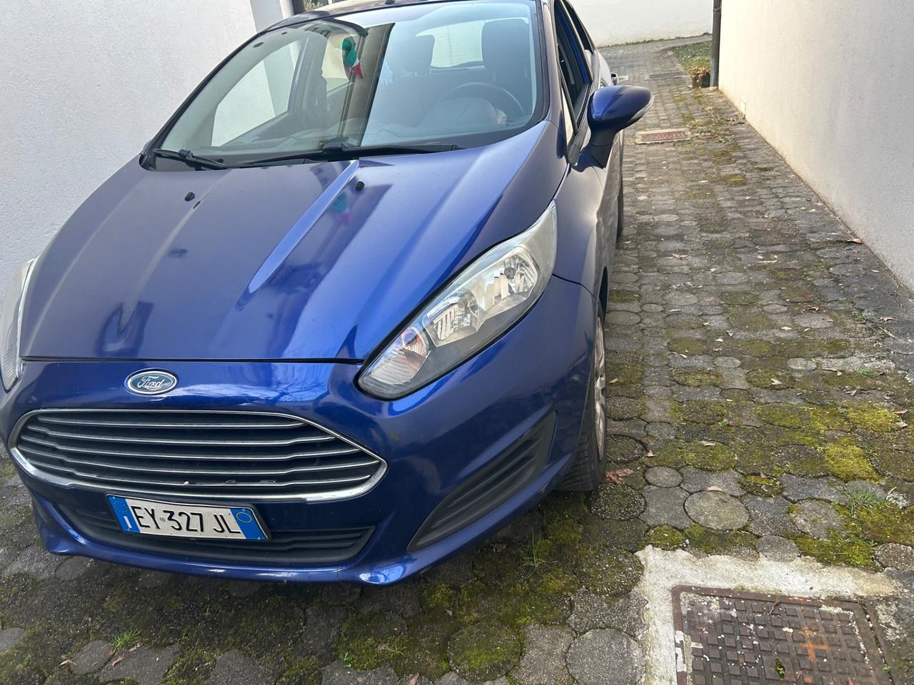 Ford Fiesta 1.2 60CV 5 porte Titanium