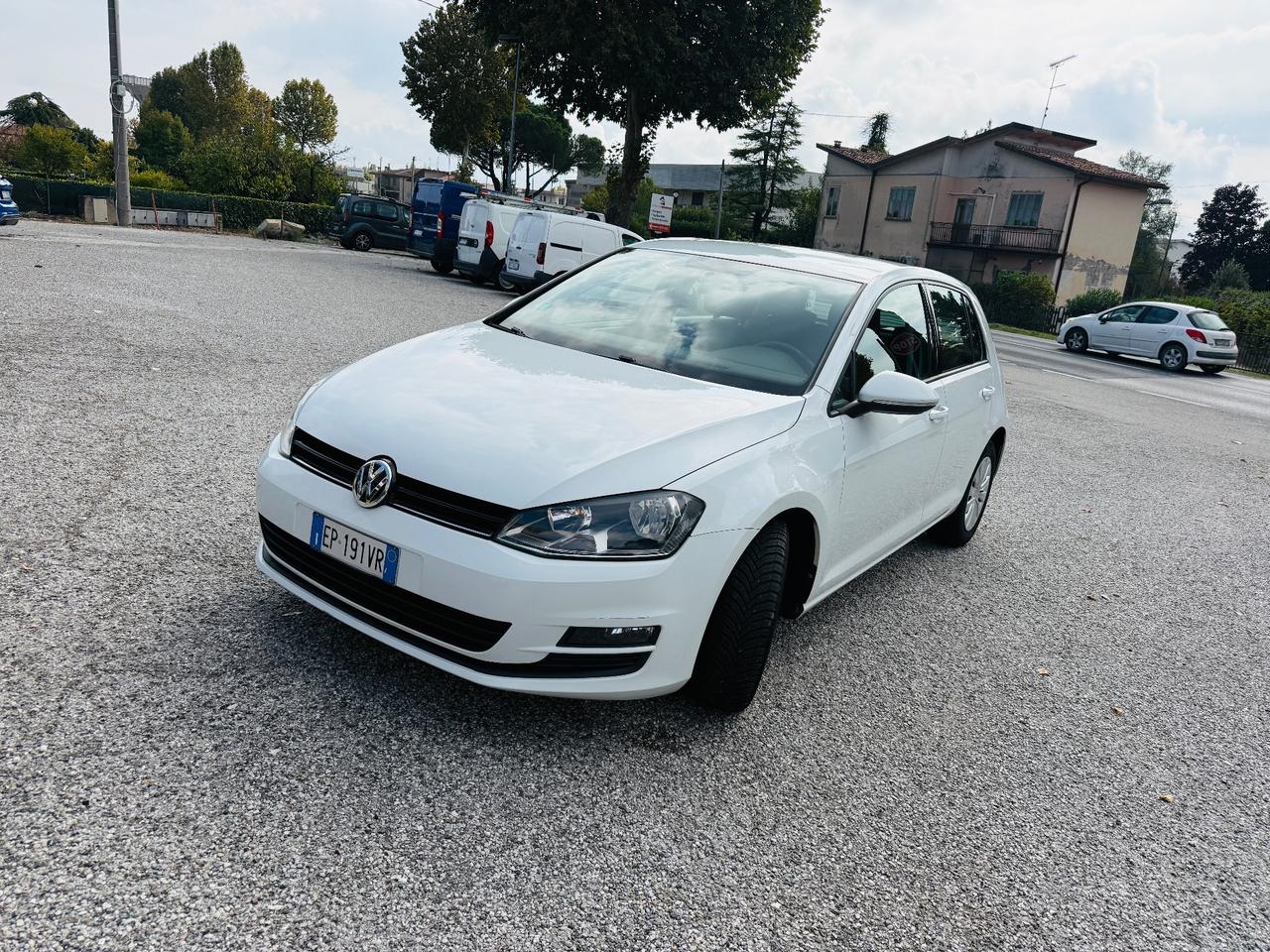 Volkswagen Golf 1.2 TSI 5p. Ok nEOPATENTATI