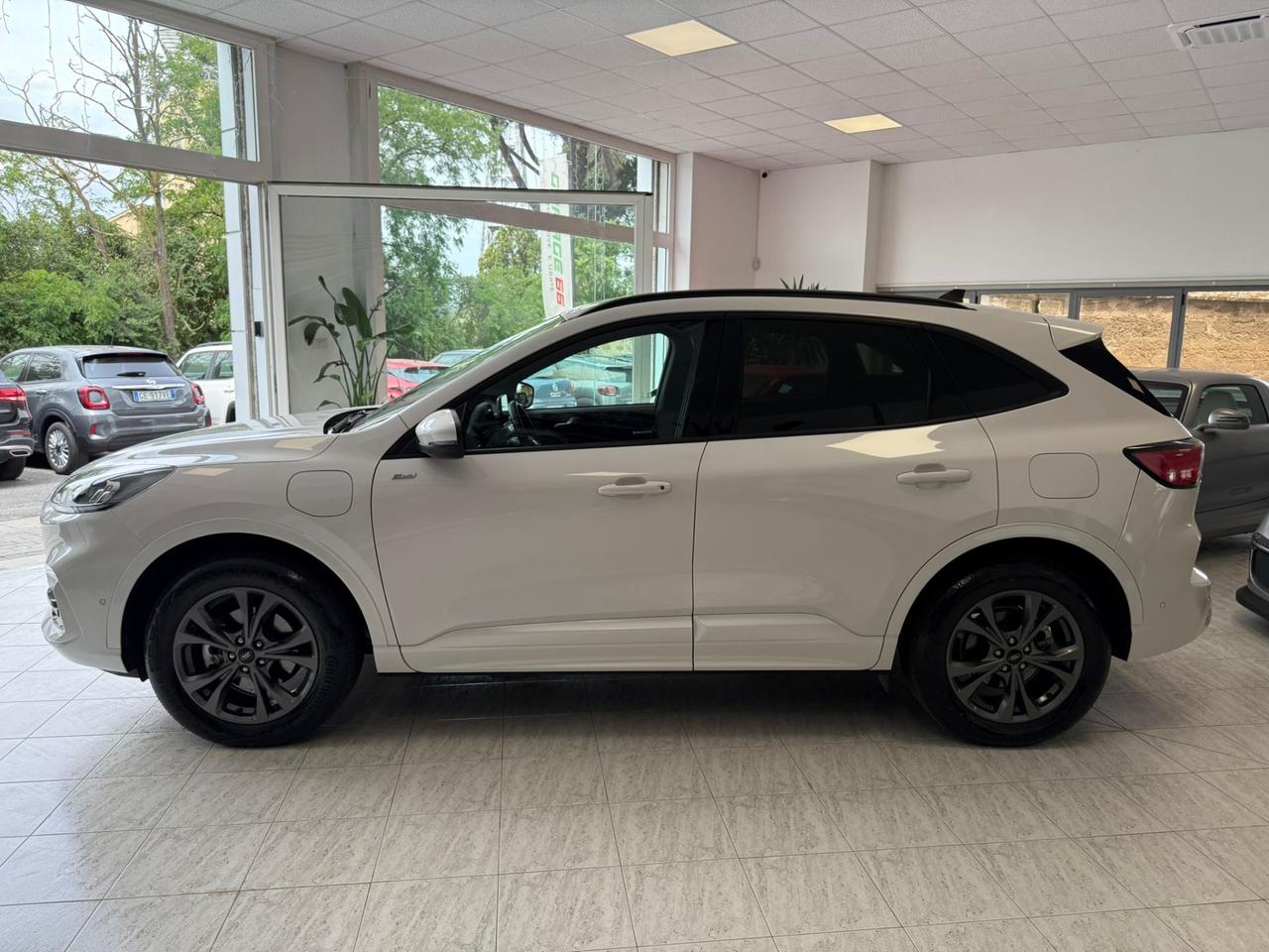 Ford Kuga 2.5 Plug In Hybrid 225 CV CVT 2WD ST-Line UNIPRO