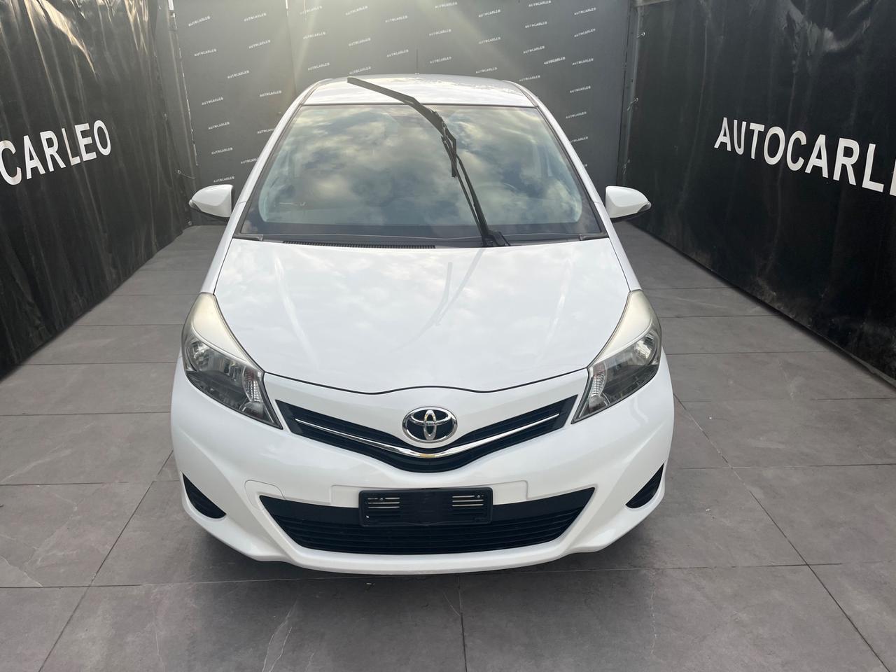 Toyota Yaris 1.0 BENZINA KM 64000
