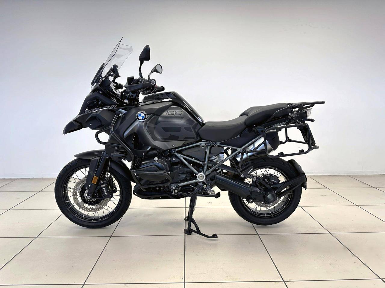 BMW R 1200 GS Adventure Triple Black