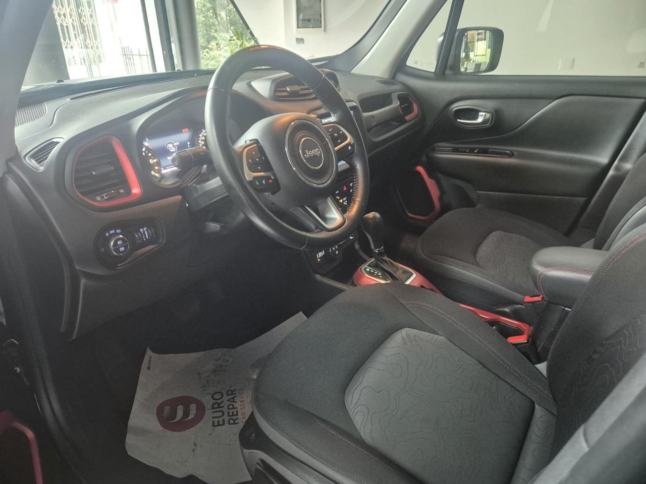 Jeep Renegade 2.0 Mjt 170CV 4WD Active Drive Low Trailhawk